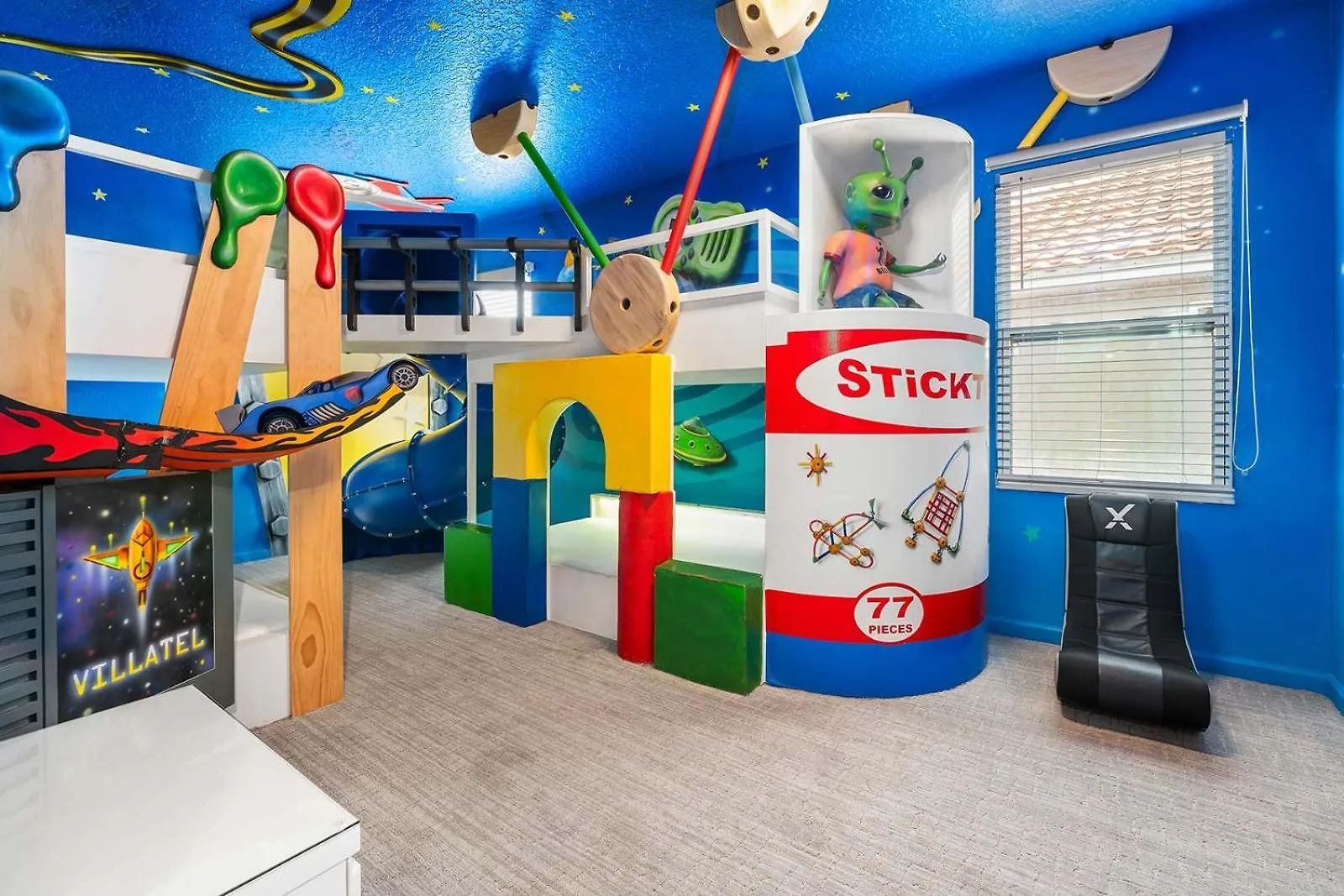Villa Near Parks With Bball Theme Br, Arcade, Theater Davenport