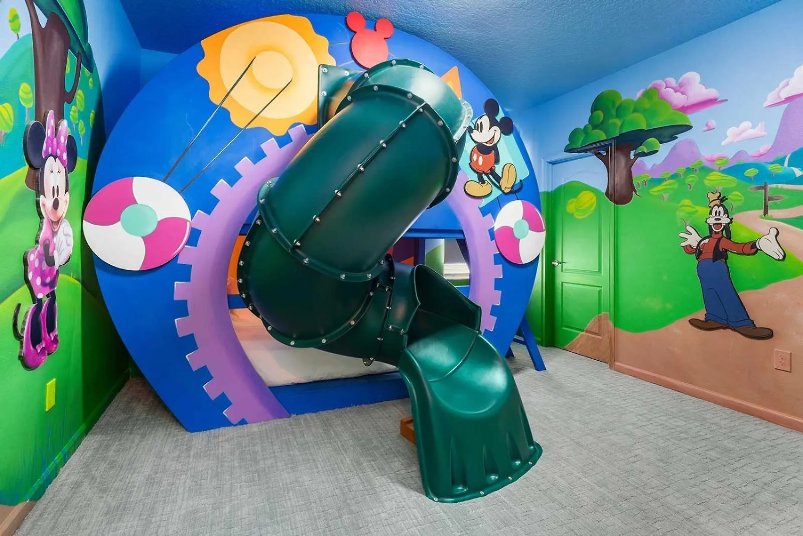 Villa Near Parks With Bball Theme Br, Arcade, Theater Davenport 0*,  Stany Zjednoczone Ameryki